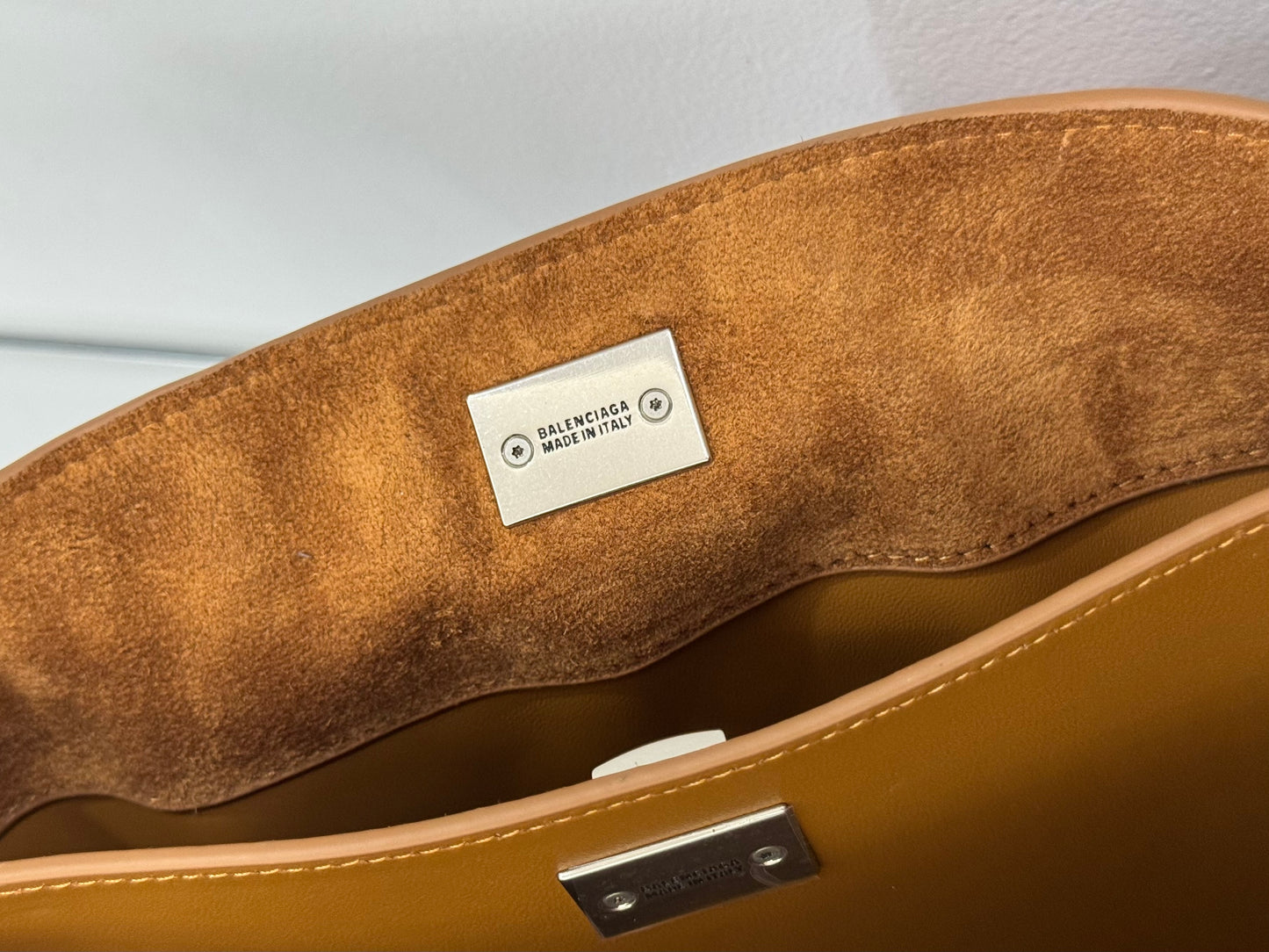 BLCG Rodeo Medium Suede Handbag(22x10x8cm)