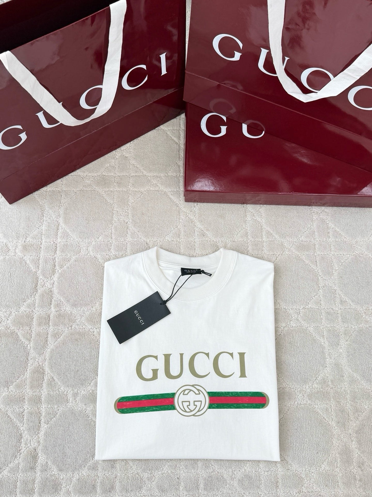 Gucci T-shirt