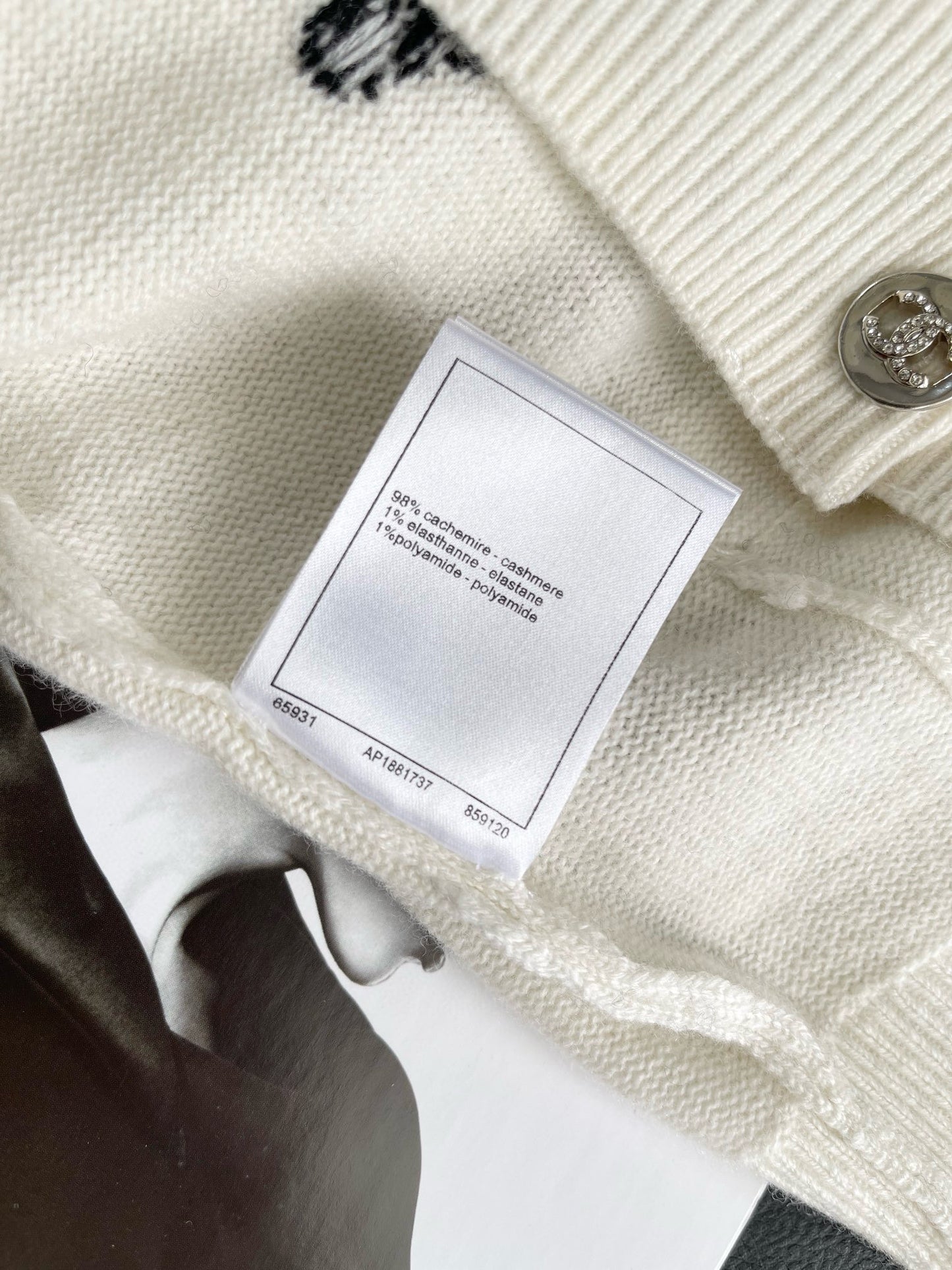 Chanel T-Shirt