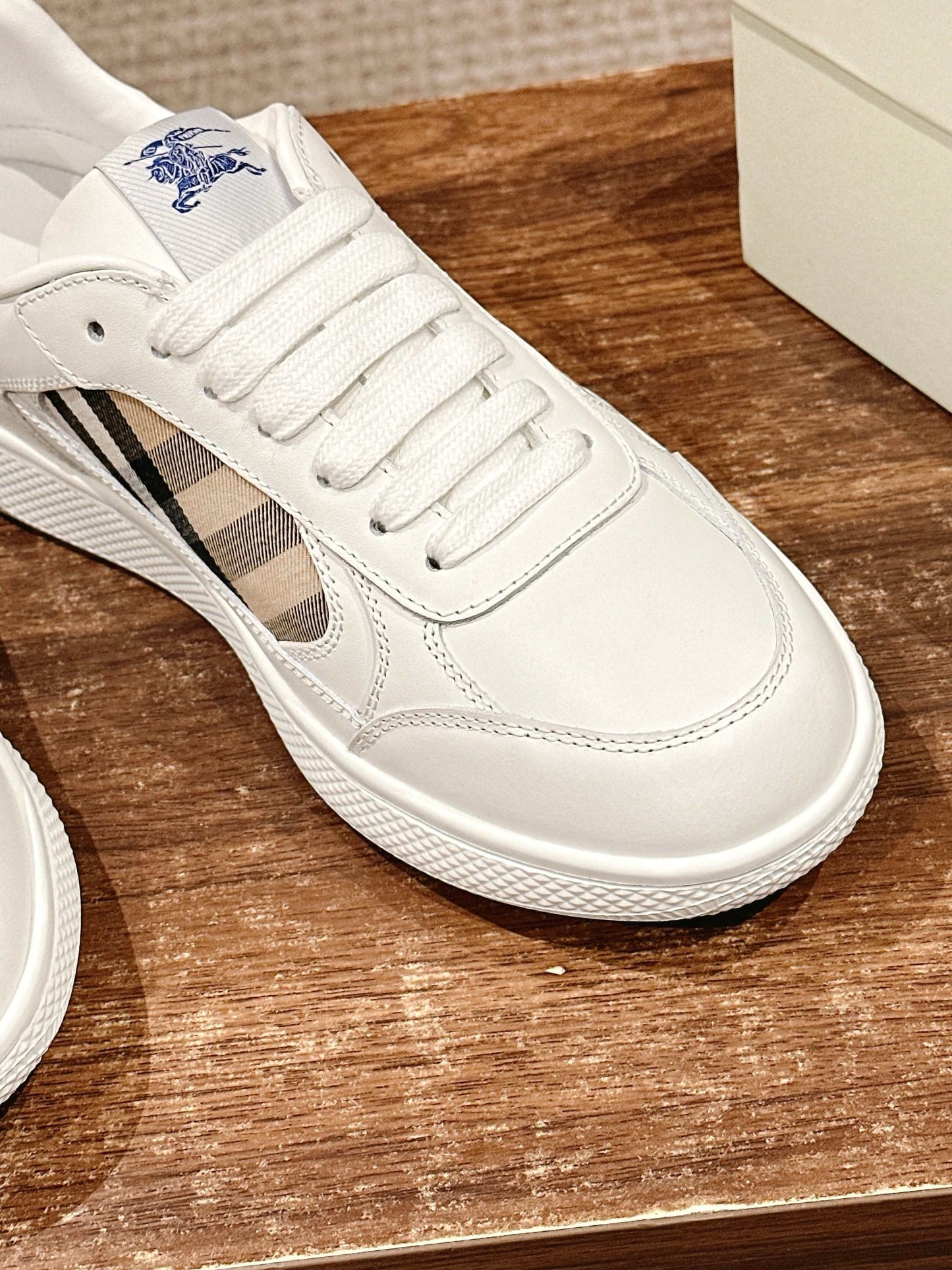 Burberry Sneakers