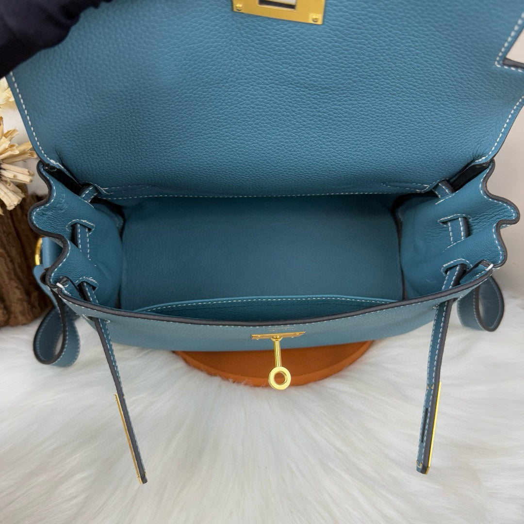 Hermes Messenger Bag