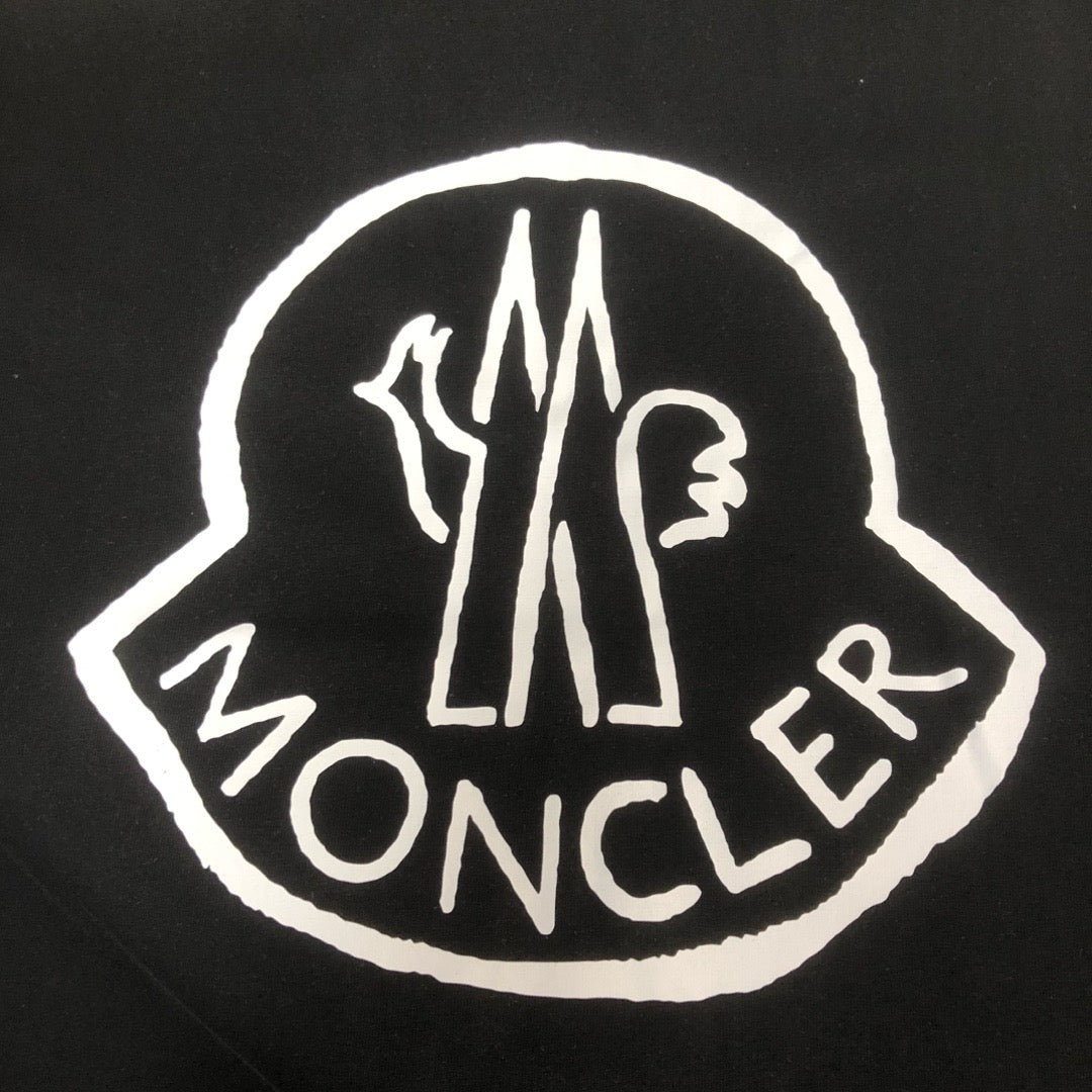 Moncler T-shirt