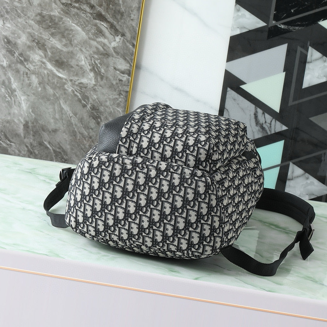 Dior Oblique Rider Soft Zipped Backpack