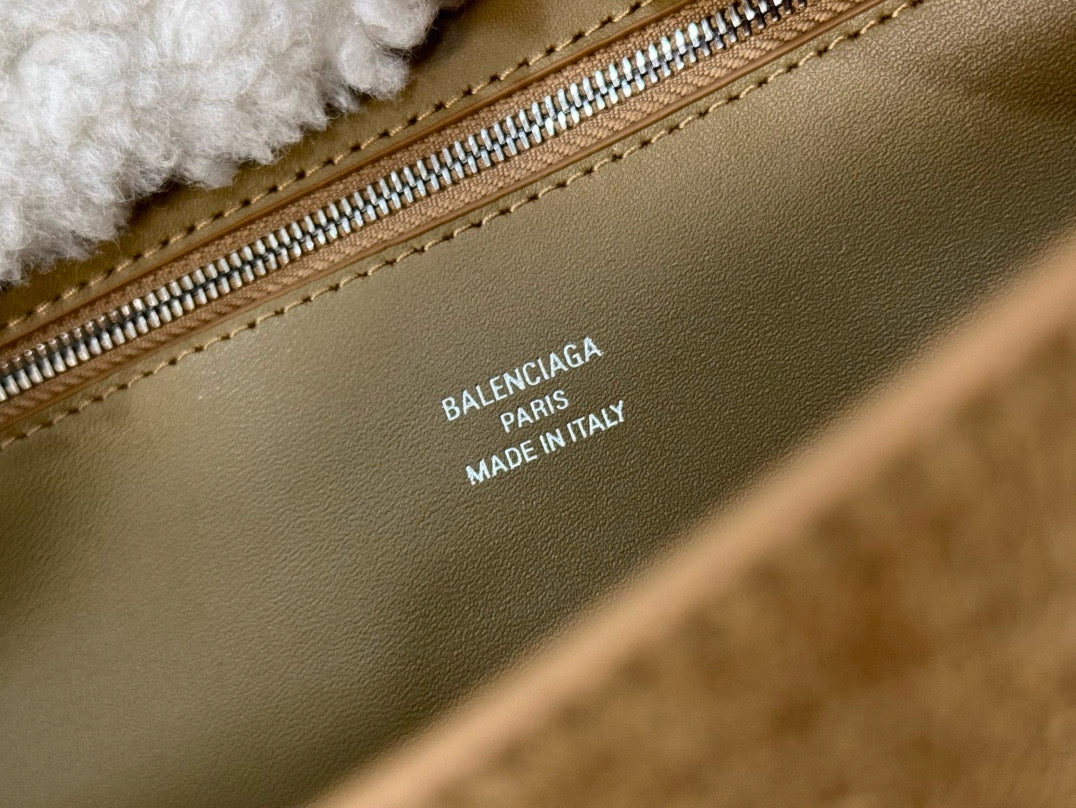BLCG Rodeo Medium Suede Handbag 29x20x10cm