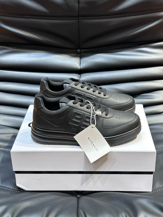 Givenchy Sneakers