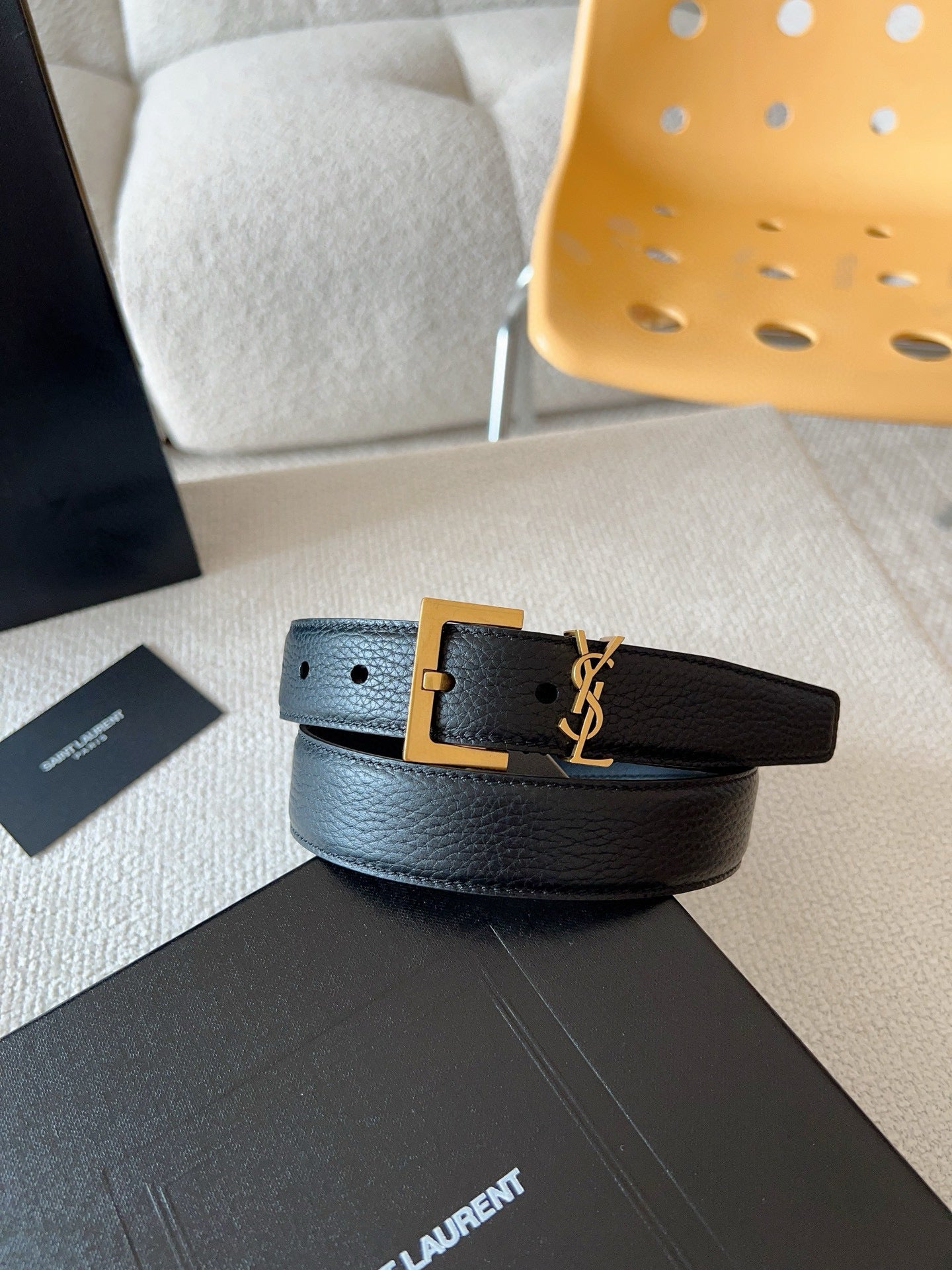 Saint Laurent Belt