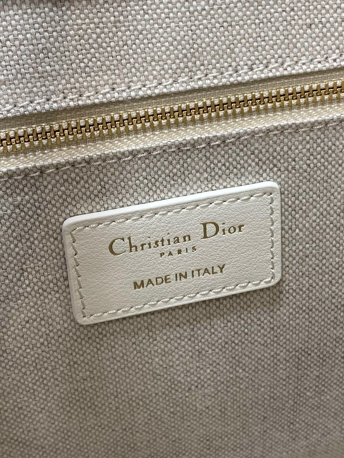 Dior Tote  26x12x21cm