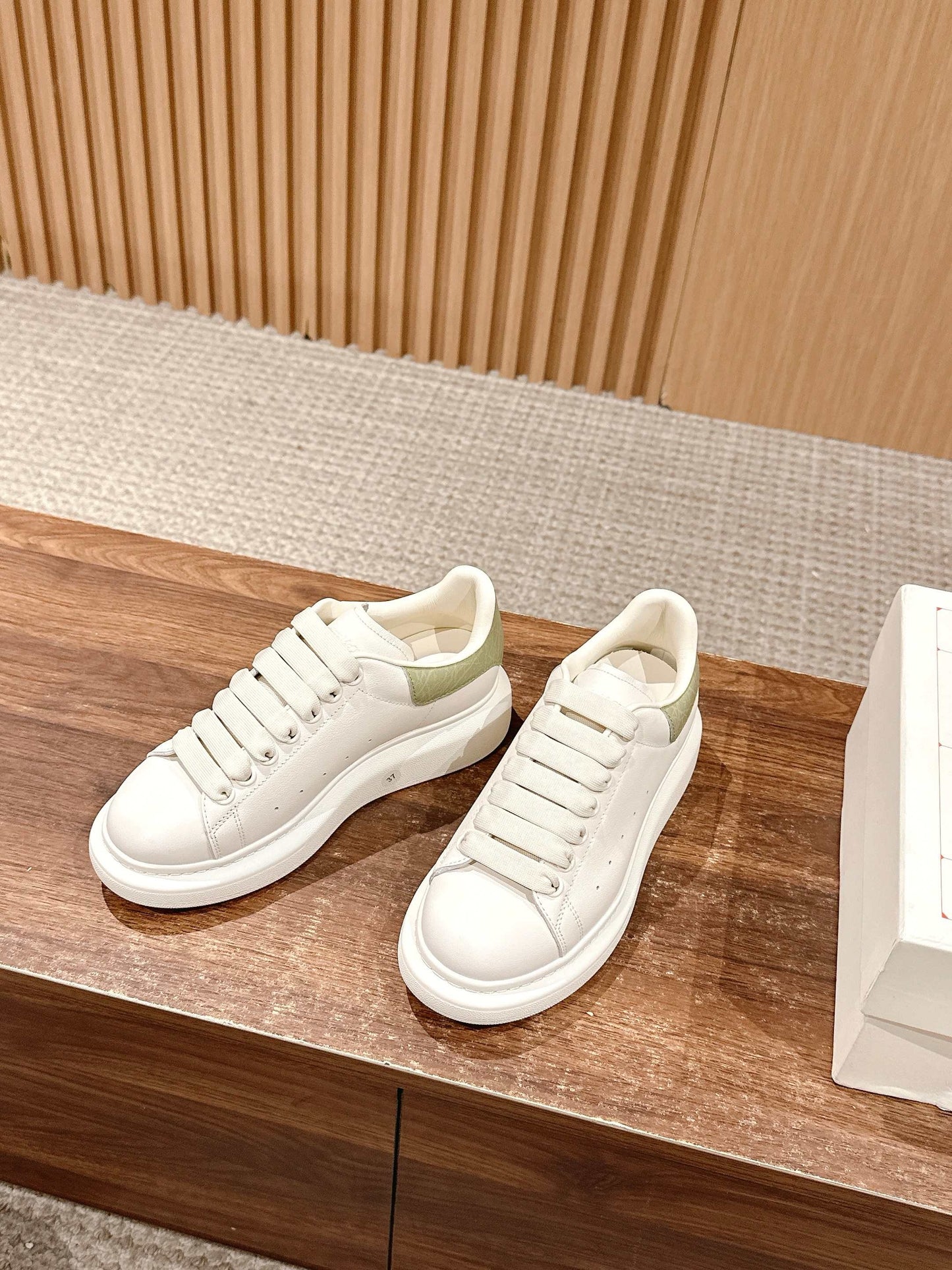Alexander McQueen Sneakers