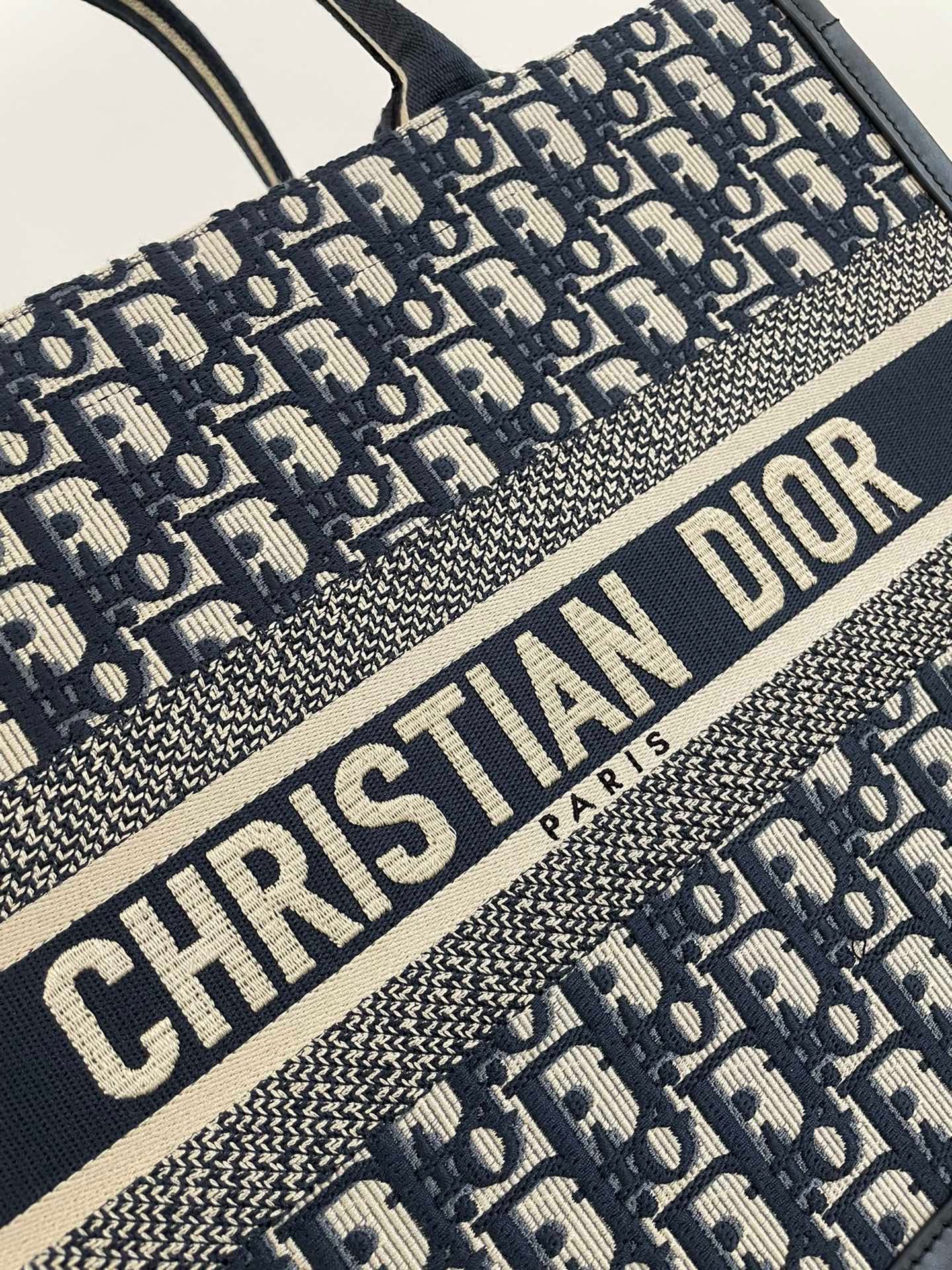 Dior Book Tote (36cm)