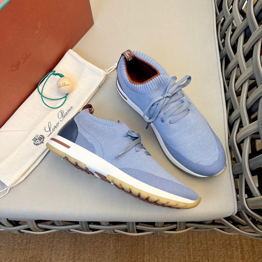LP Sneakers