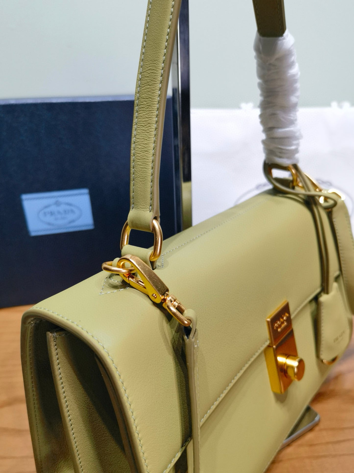 PD Soft Sound Shoulder Bag 28x16x10cm