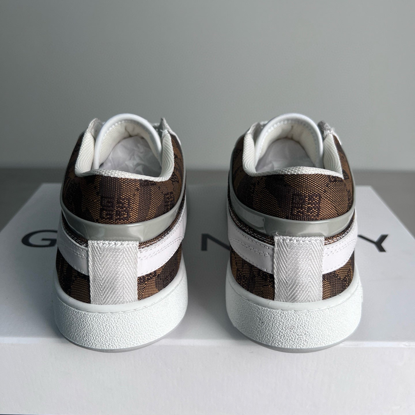 Givenchy Sneakers