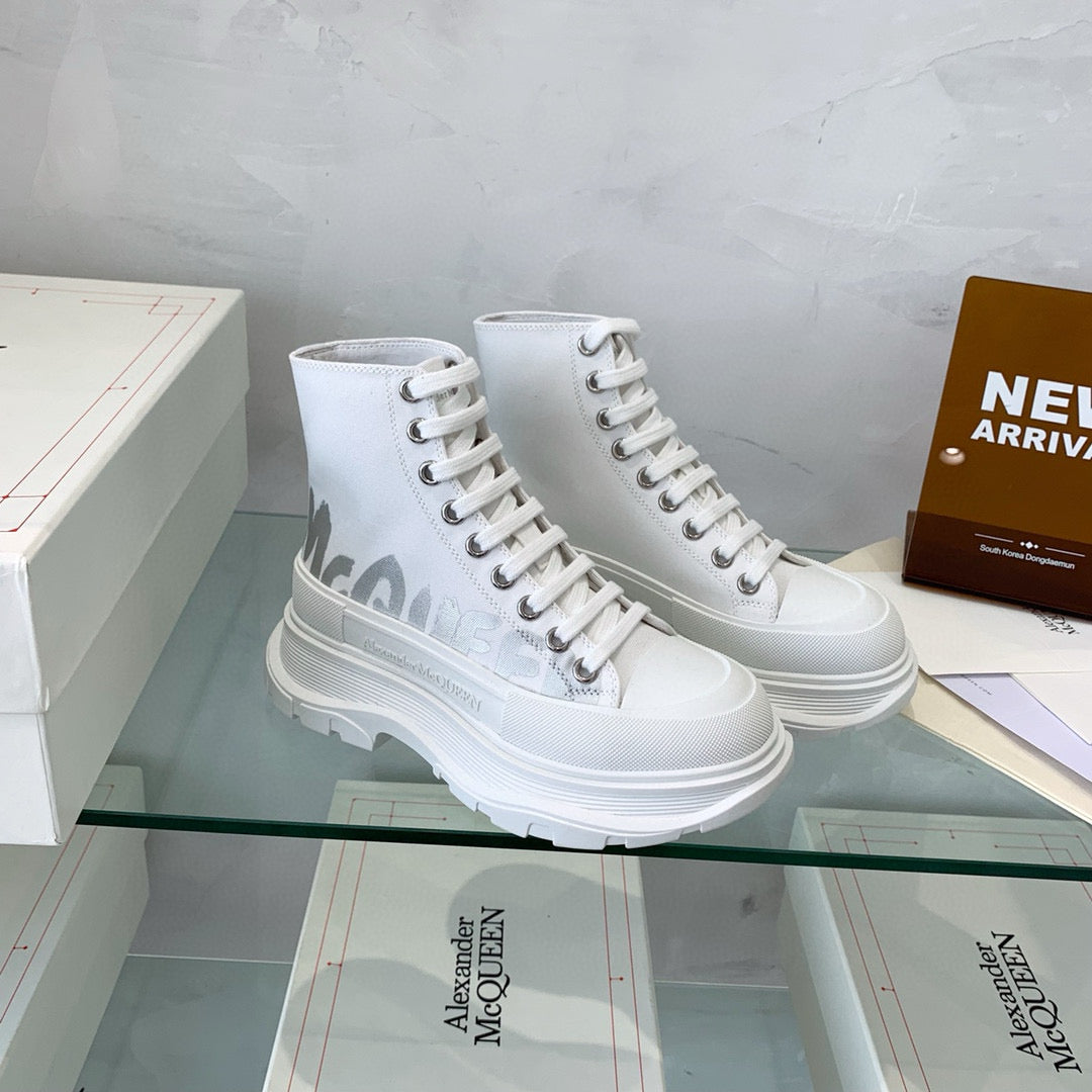 Alexander McQueen Sneakers