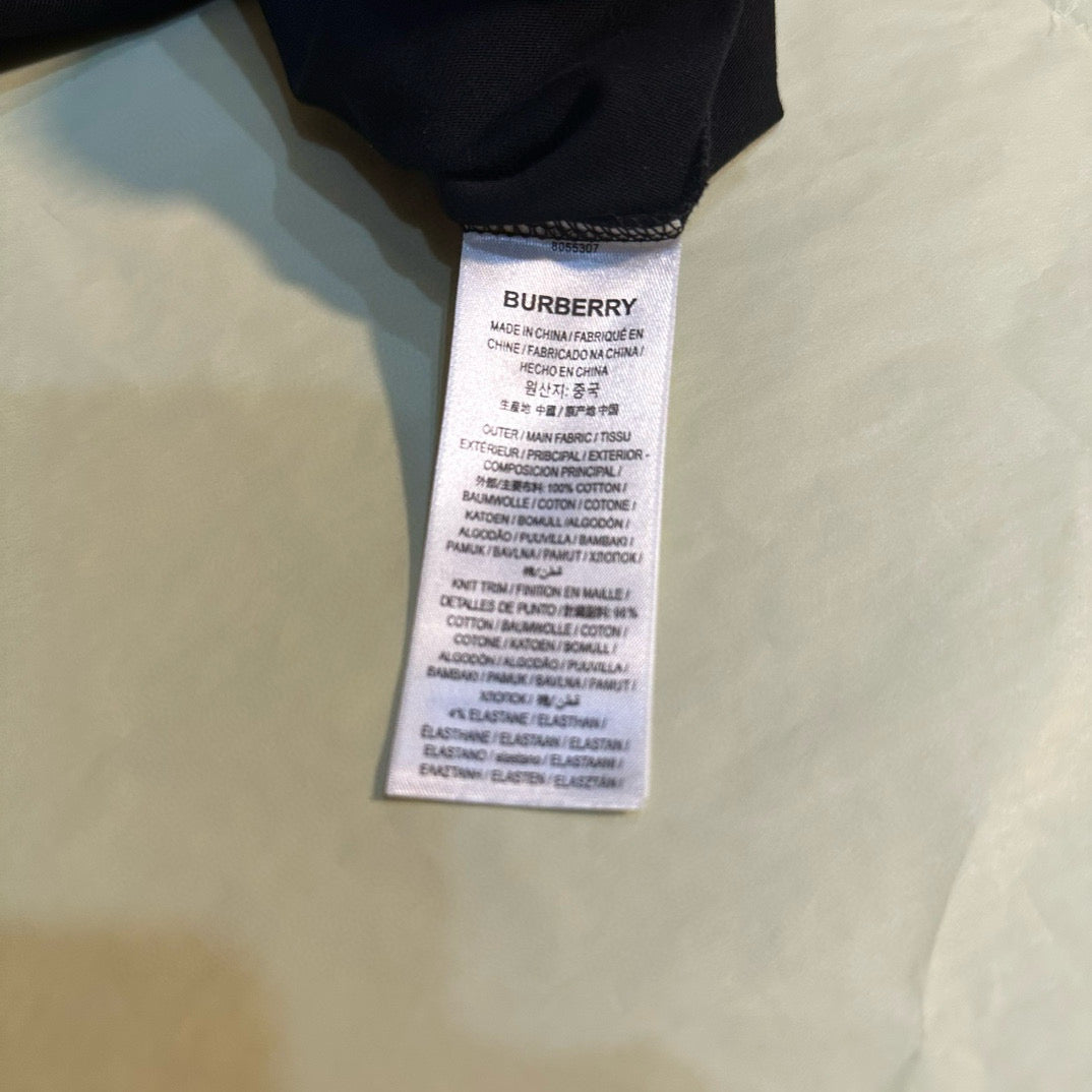 Burberry T-Shirt