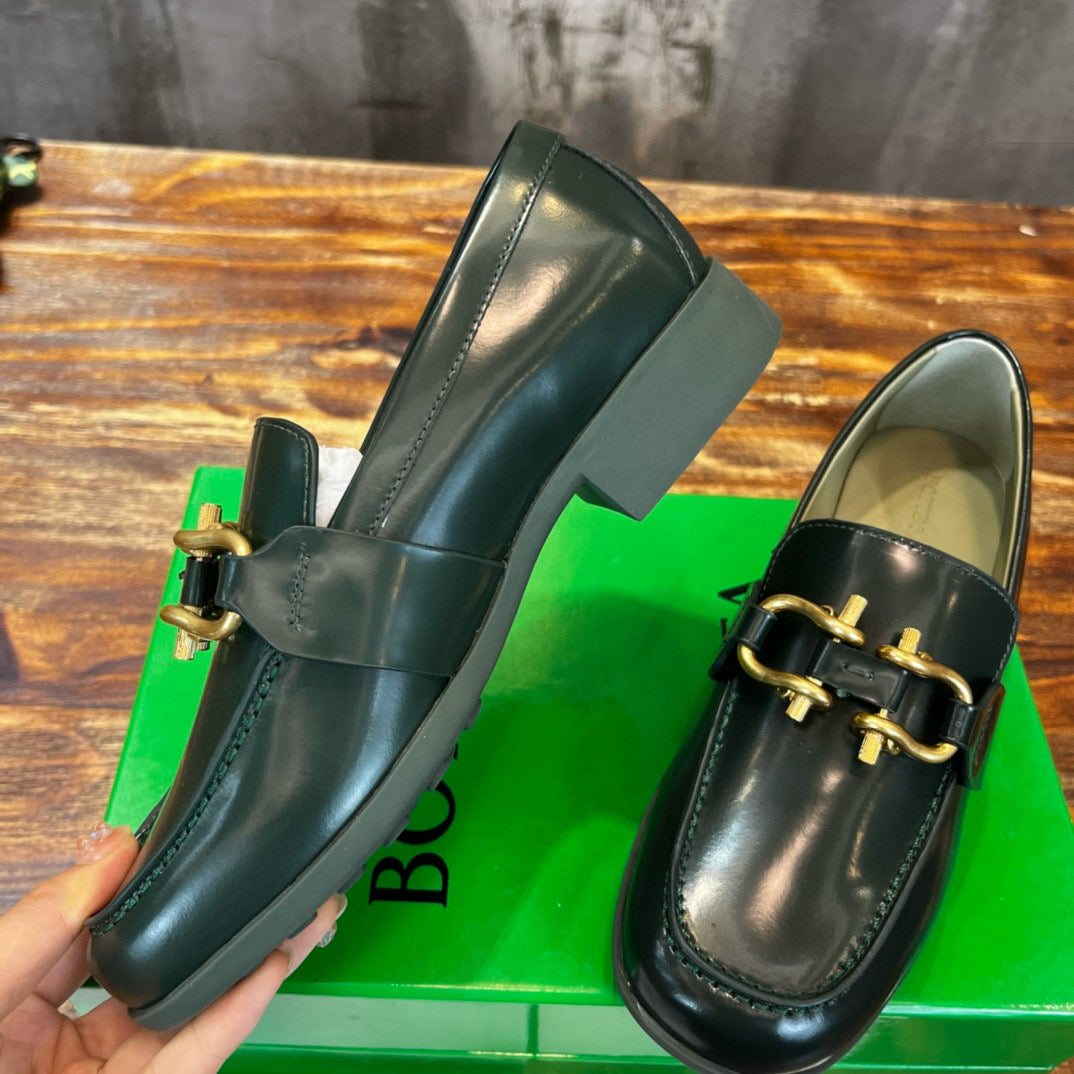 BV Loafer