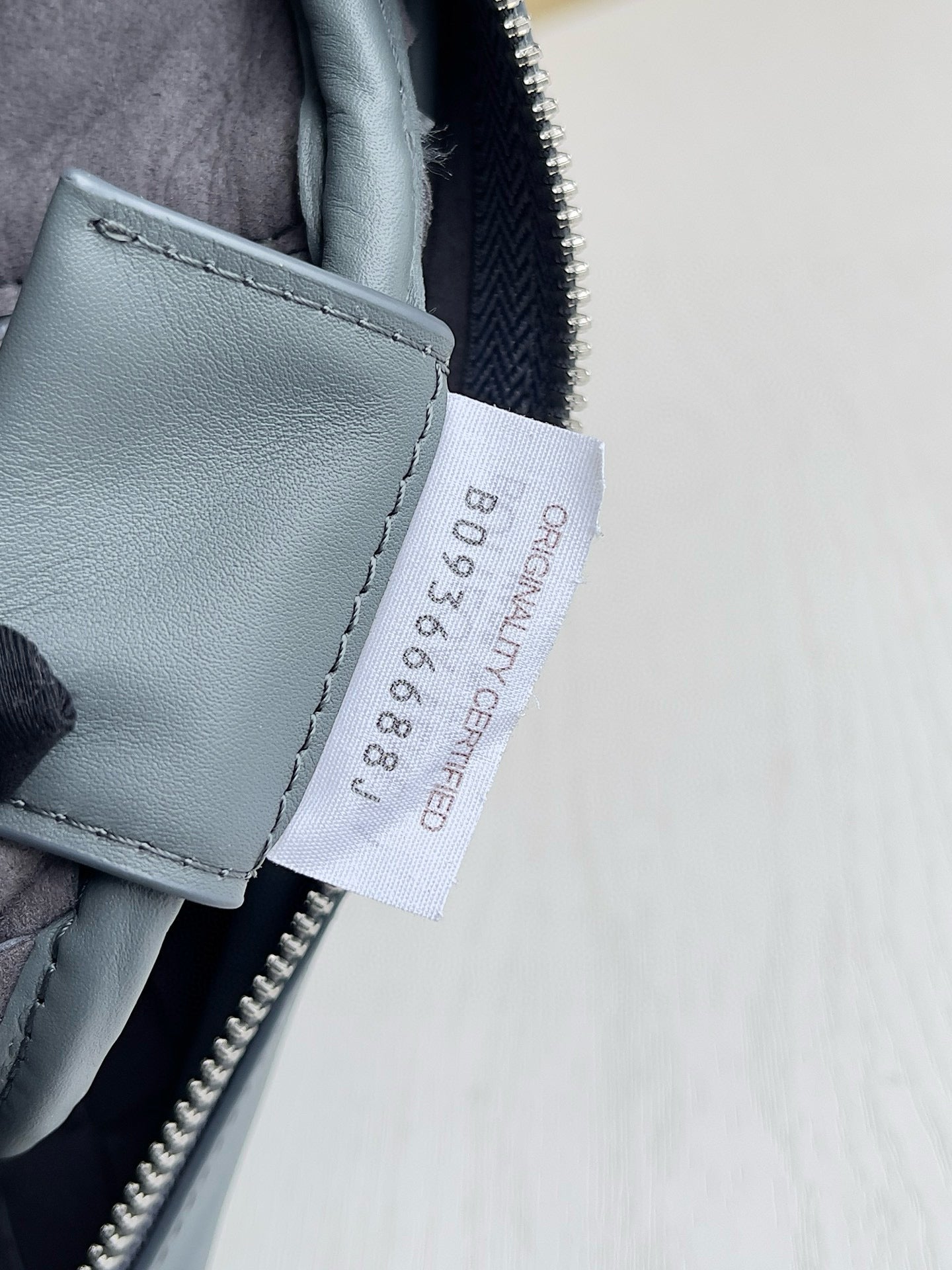 BV Intrecciato Camera Bag