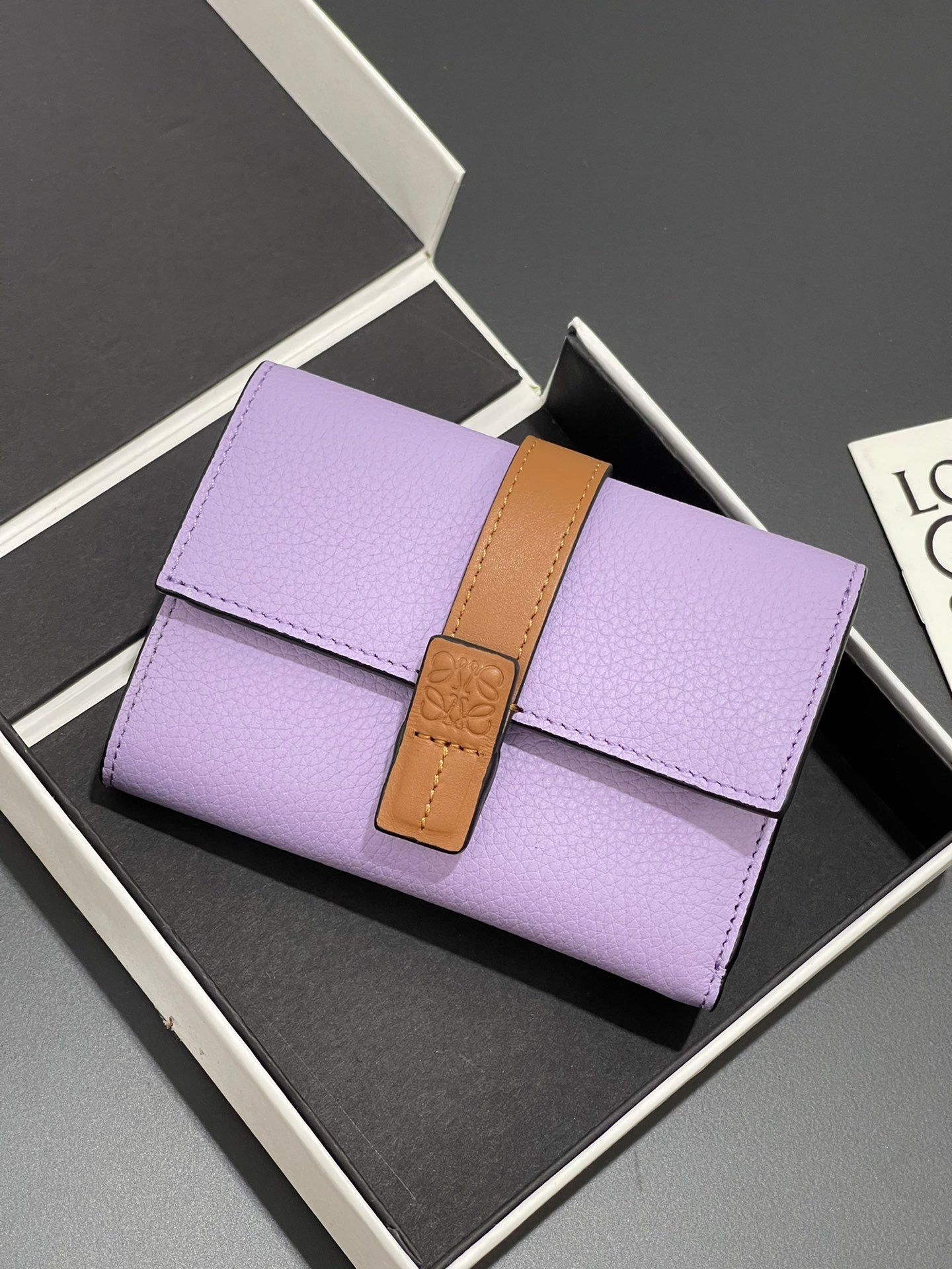 Loewe Wallet