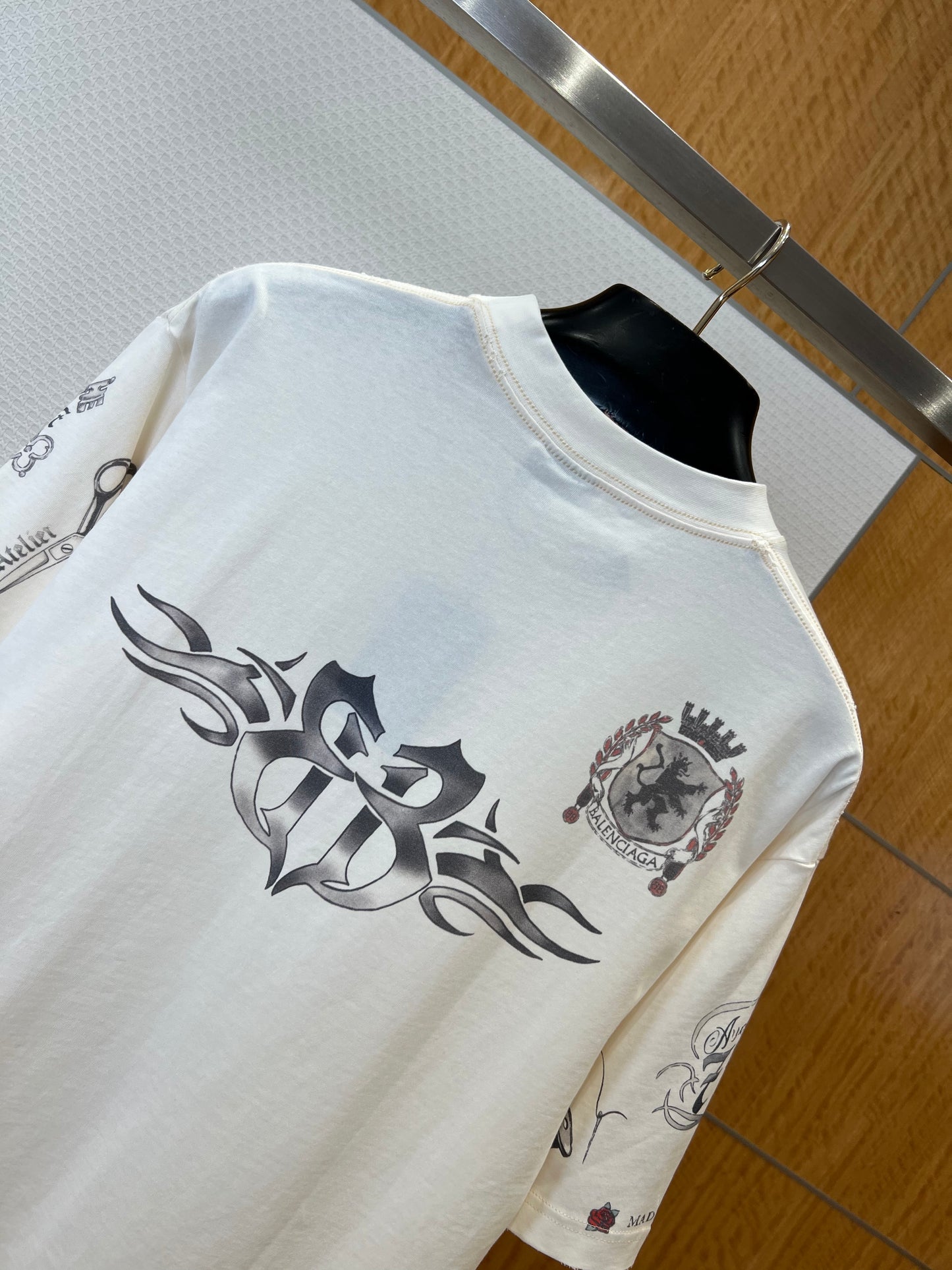 Dior T-shirt