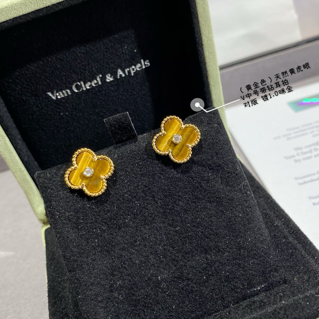 Van Cleef & Arpels Earrings