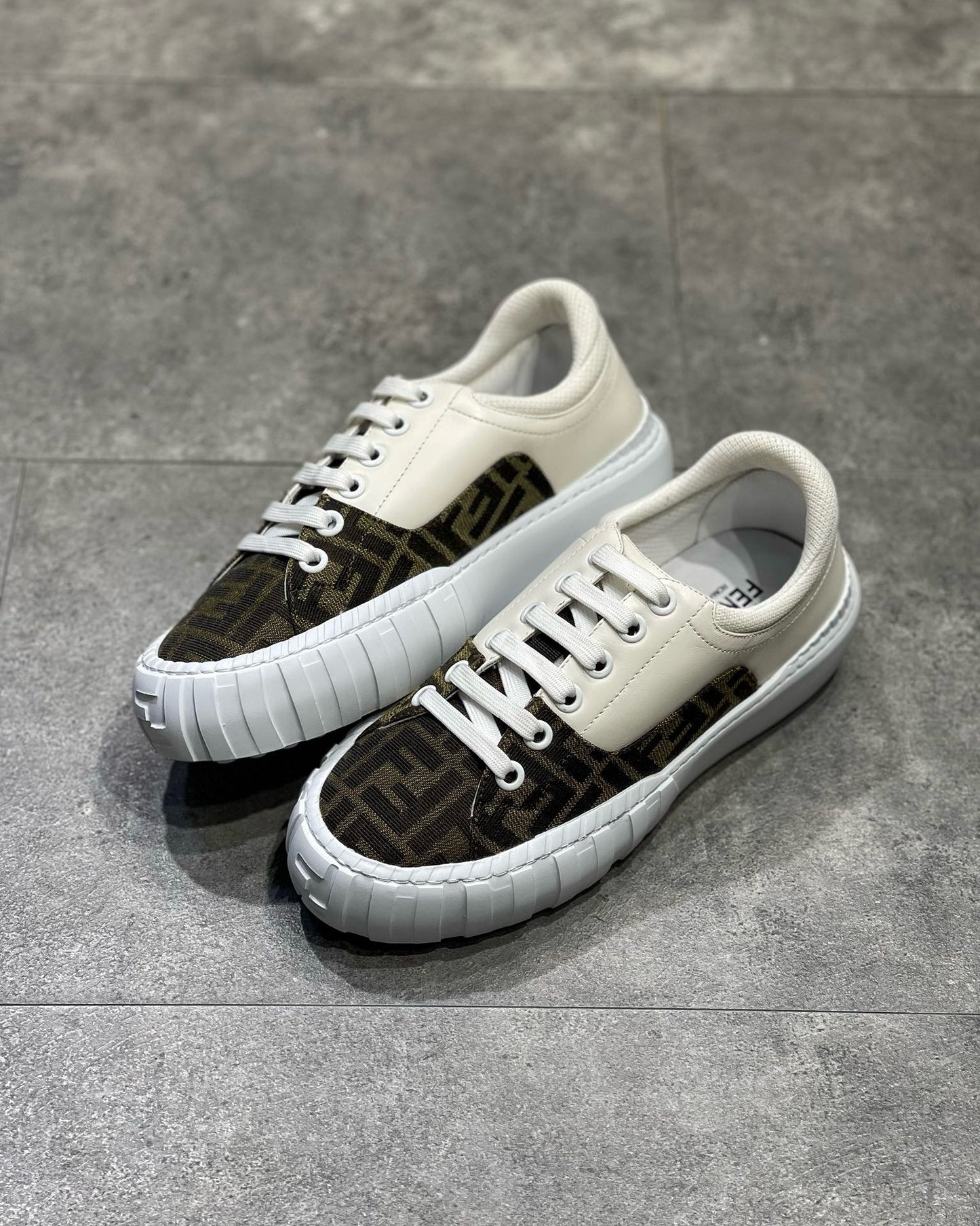 Fendi Sneakers