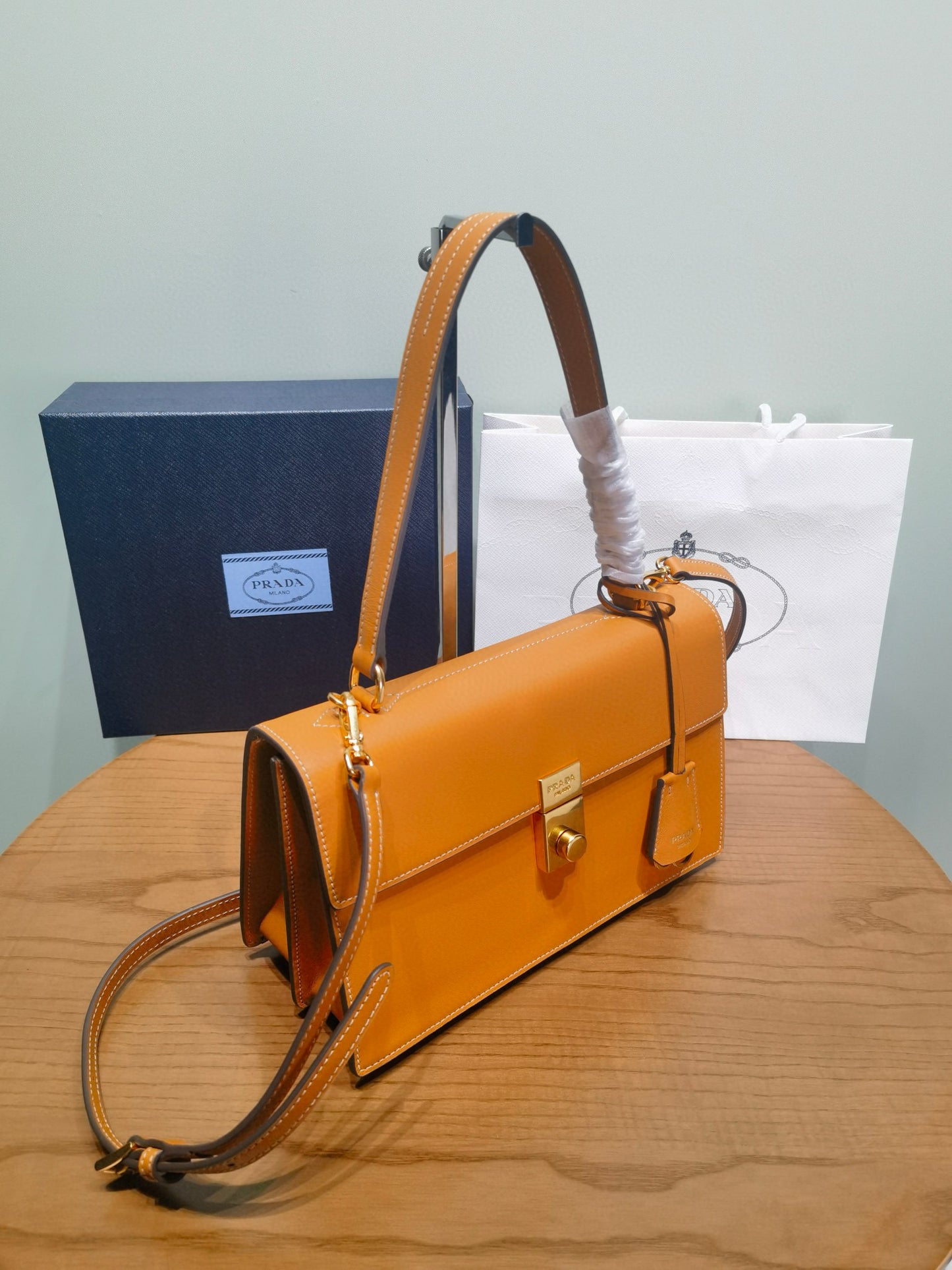 PD Soft Sound Shoulder Bag 28x16x10cm