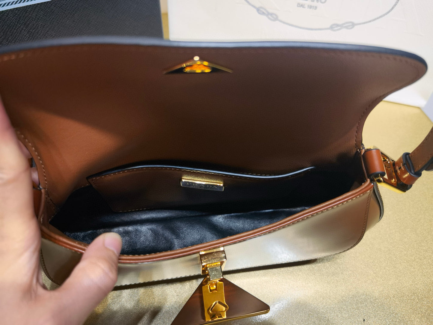 Prada Shoulder Bag 24x11x4cm