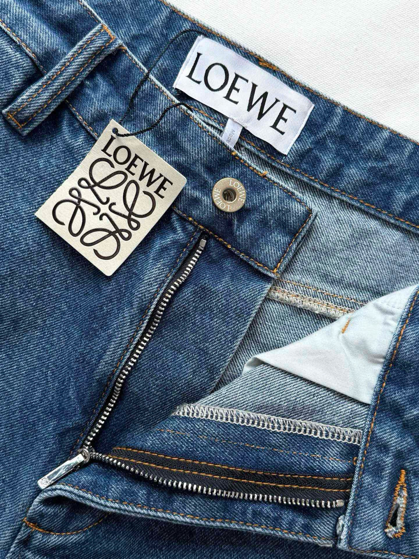 Loewe Shorts Jeans