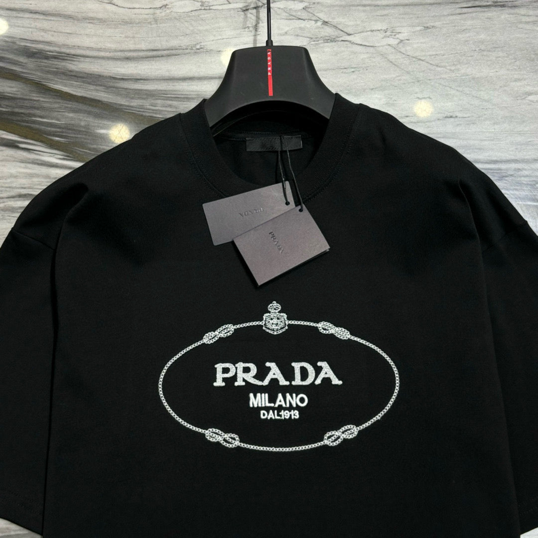 Camiseta Prada