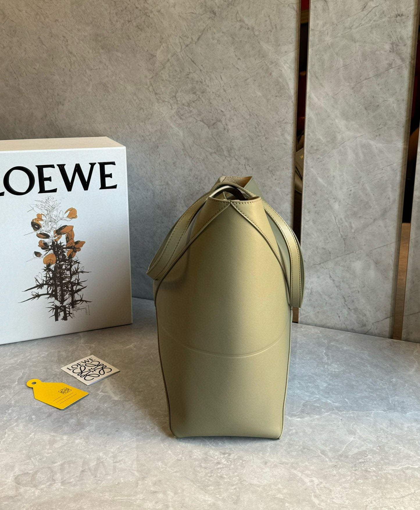 Loewe Puzzle Fold Tote Bag(25.5x14.5x31.5cm)