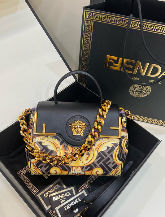 Fendi Fendace