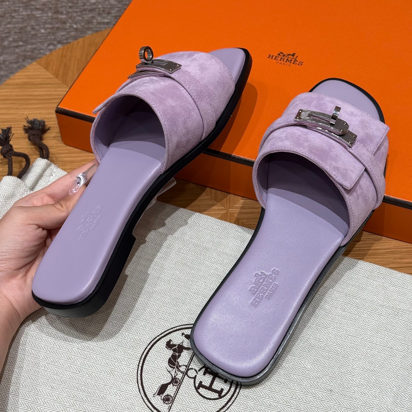 Hermes Slippers