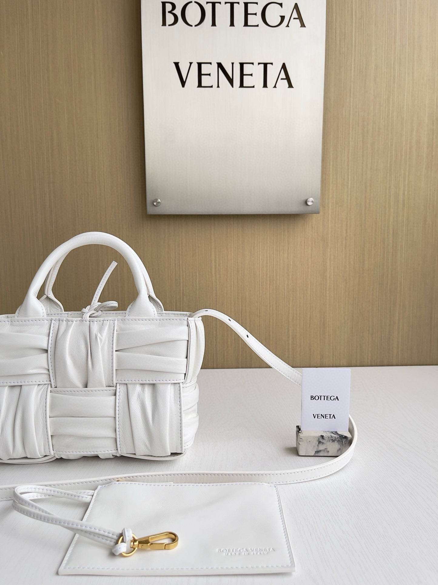 BV Tote Mini Bag 20x7x13cm