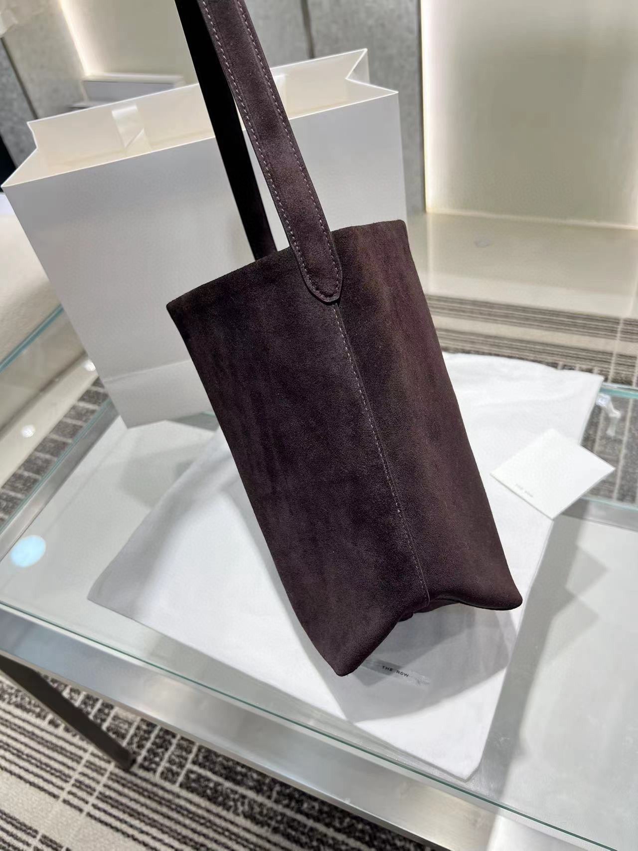 The Row Bucket Bag(30CM*28CM*15.5CM)