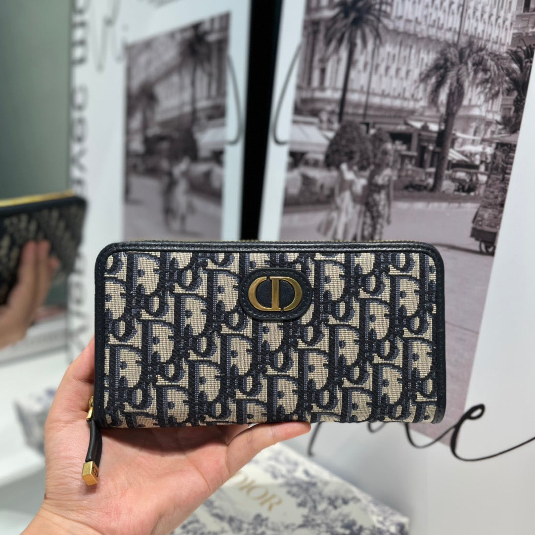 Dior Wallet