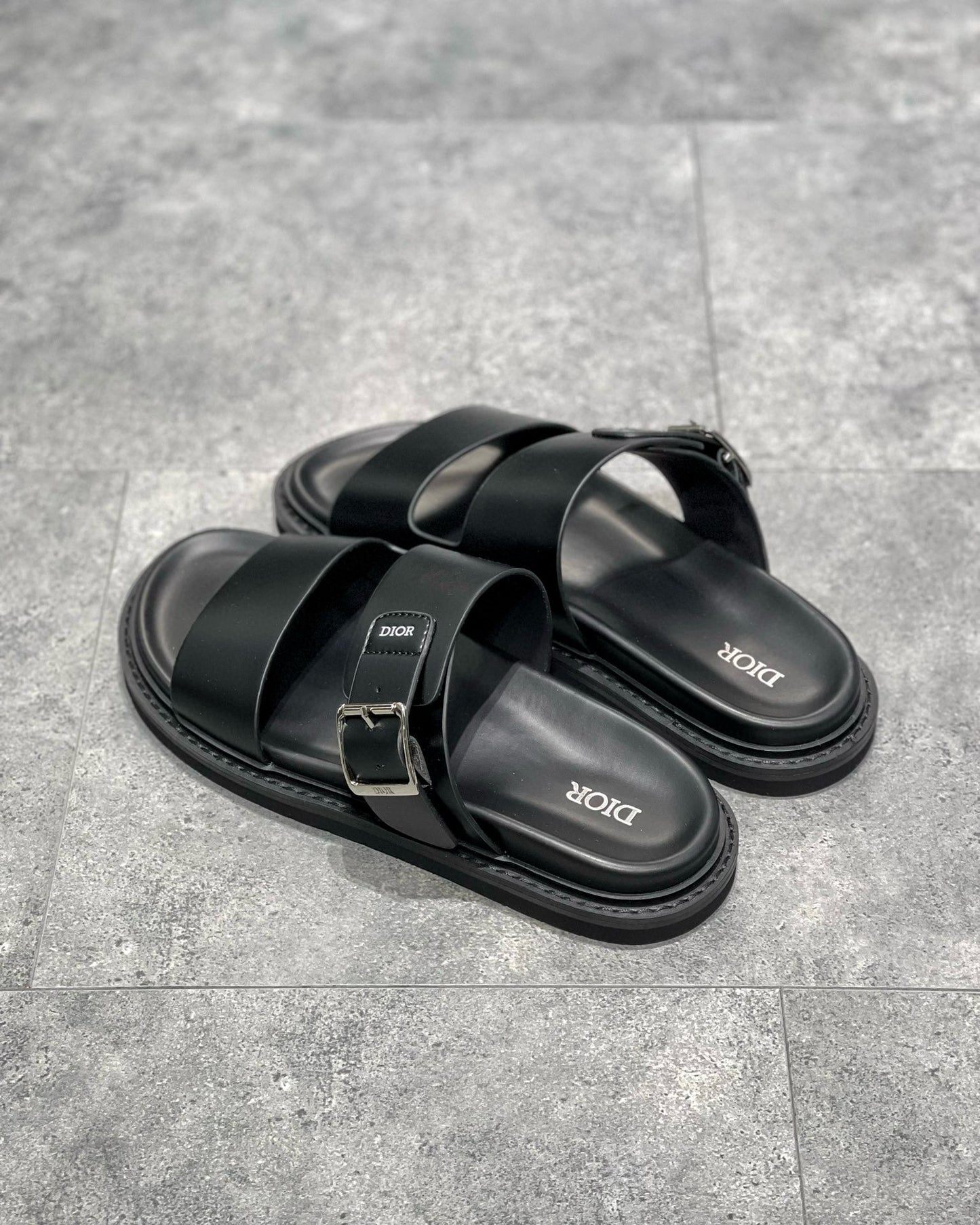 CD SANDALS