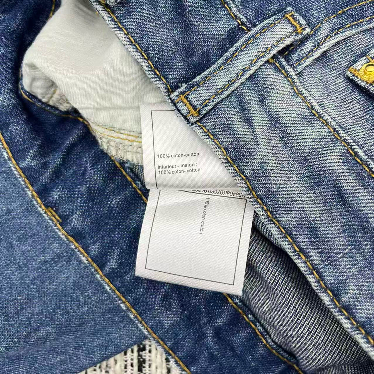 Chanel Jeans