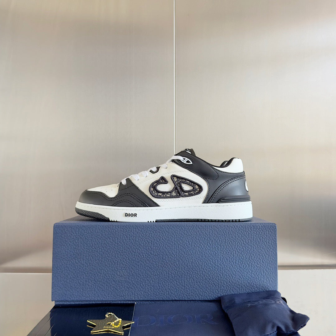 Dior Sneaker