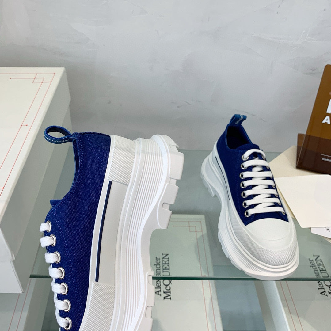 Alexander McQueen Sneakers