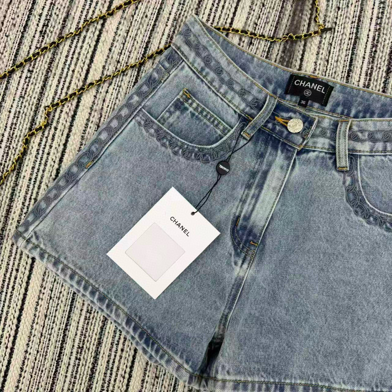 Chanel Short