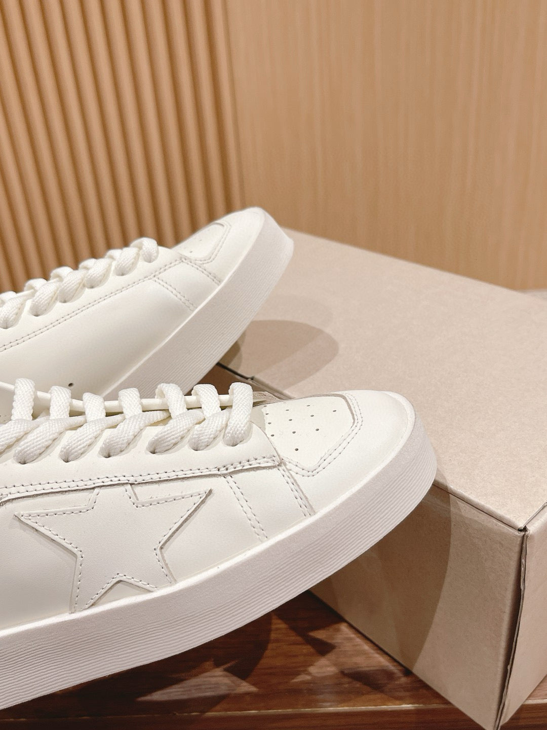 Golden Goose Sneaker