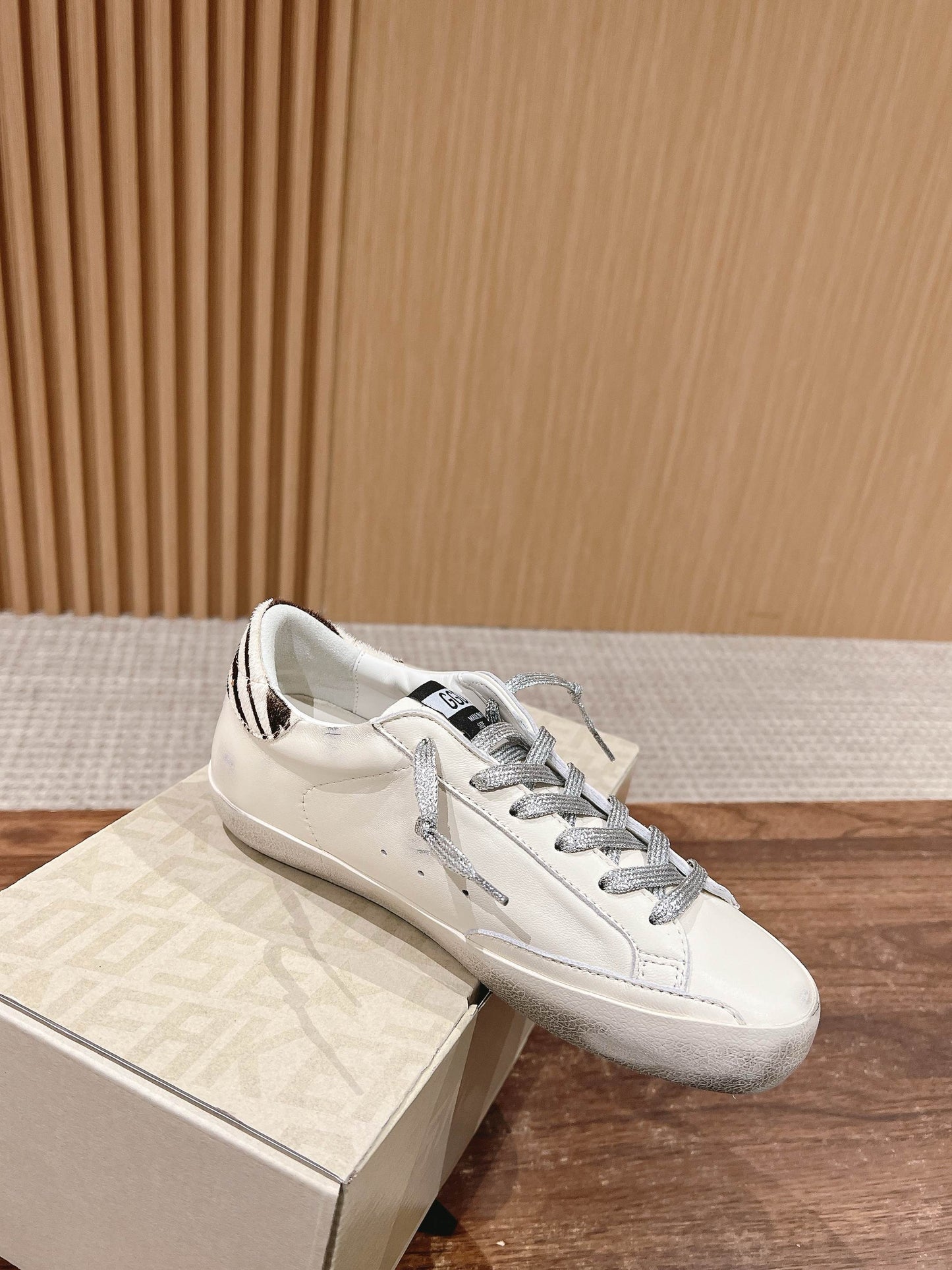 Golden Goose Sneaker