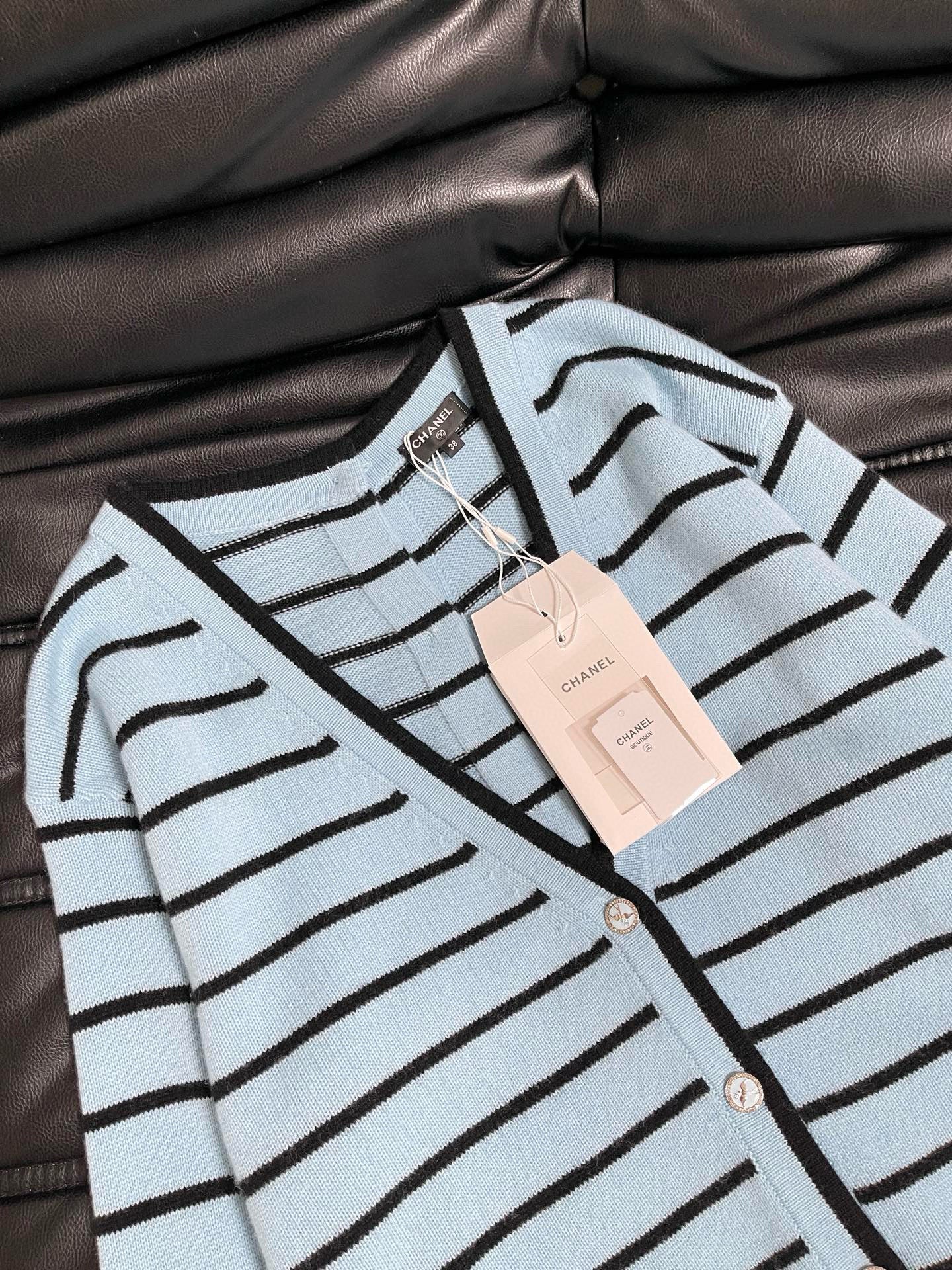 Chanel Blue V-Neck Knit Cardigan