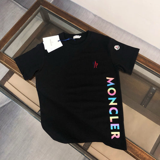 Moncler T-shirt