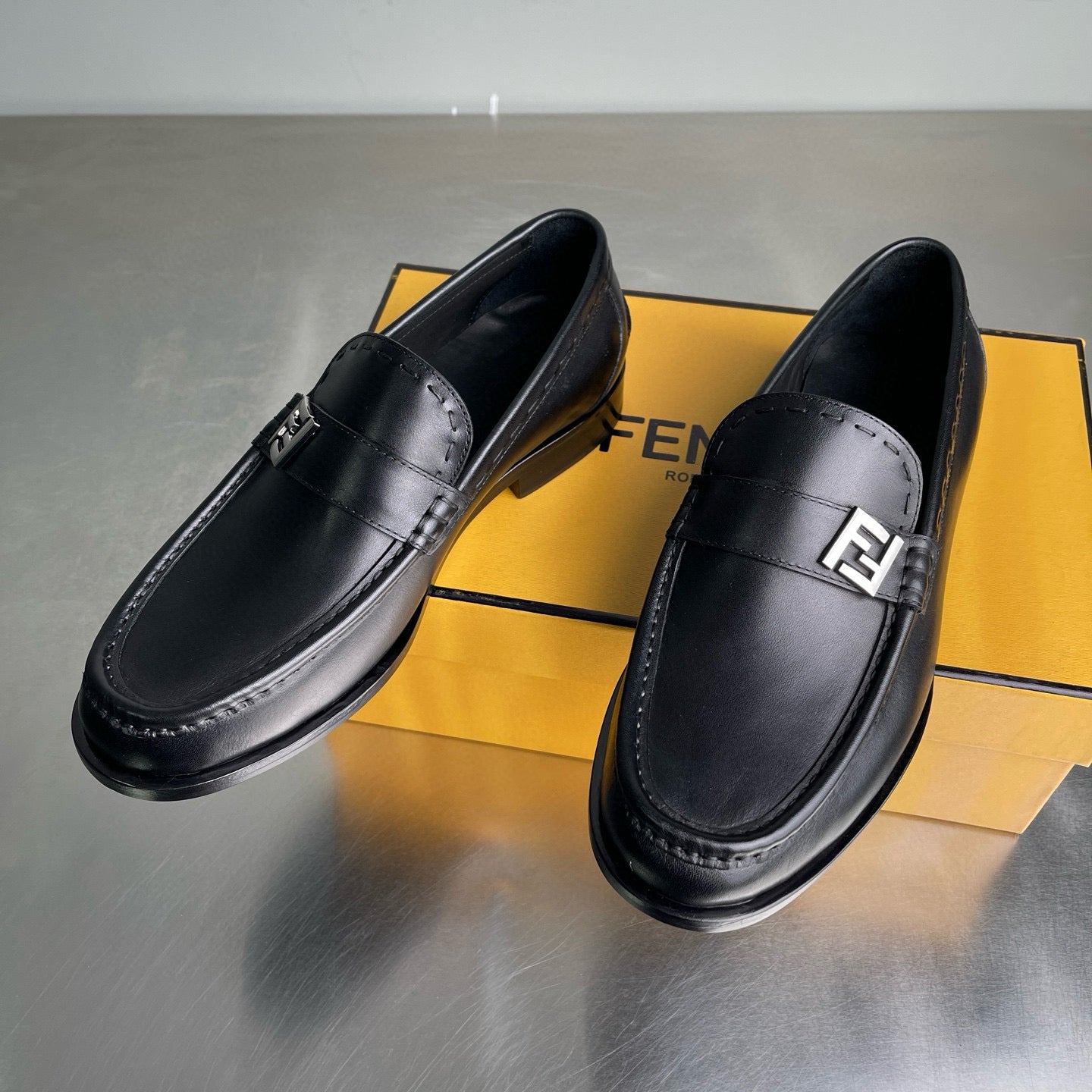 Fendi Loafer