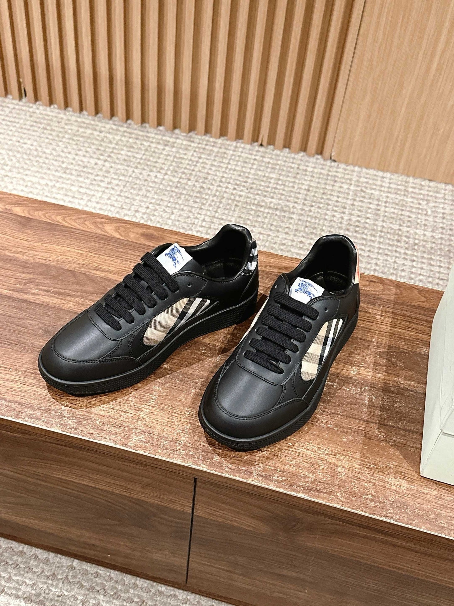 Burberry Sneakers