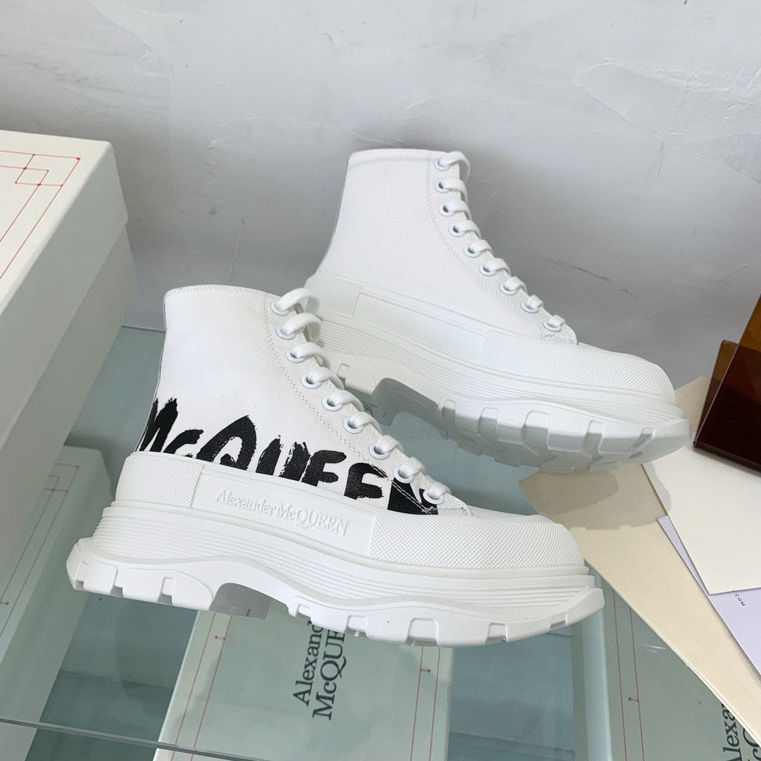 Alexander McQueen Sneakers