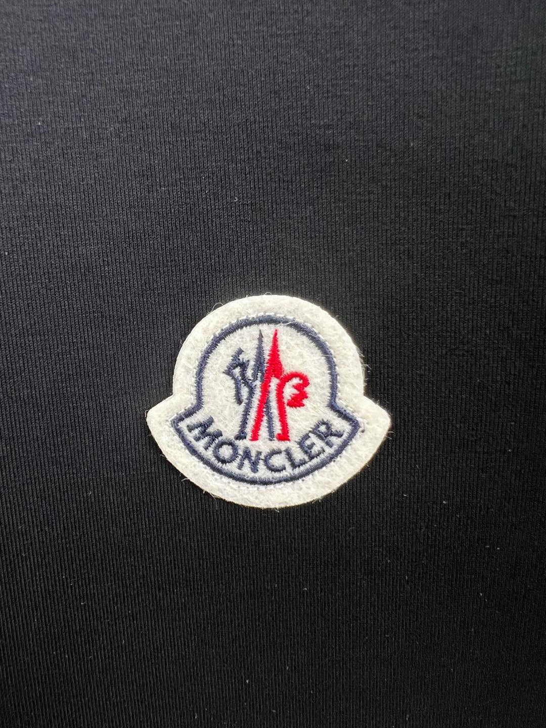 Moncler T-Shirt