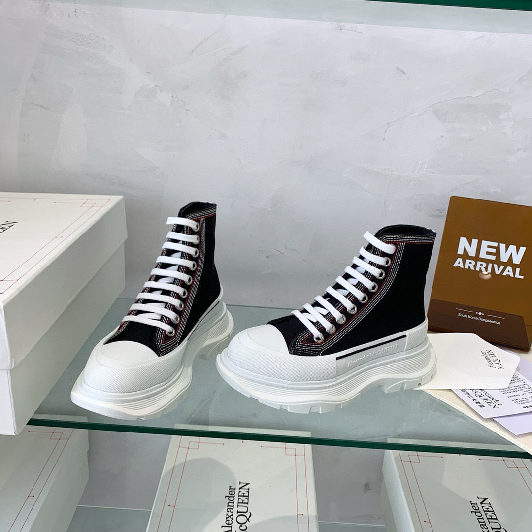 Alexander McQueen Sneakers