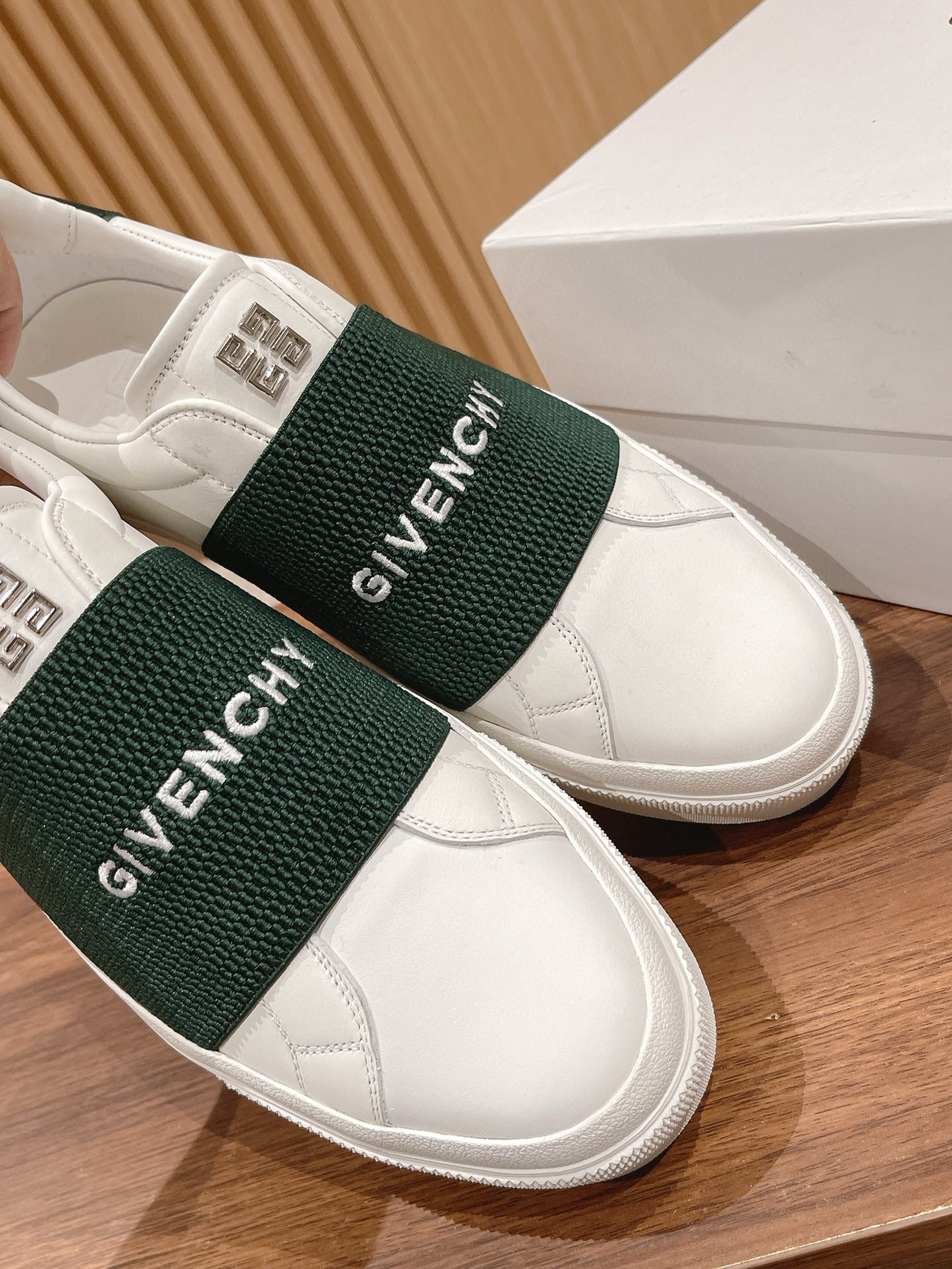 Givenchy Sneakers