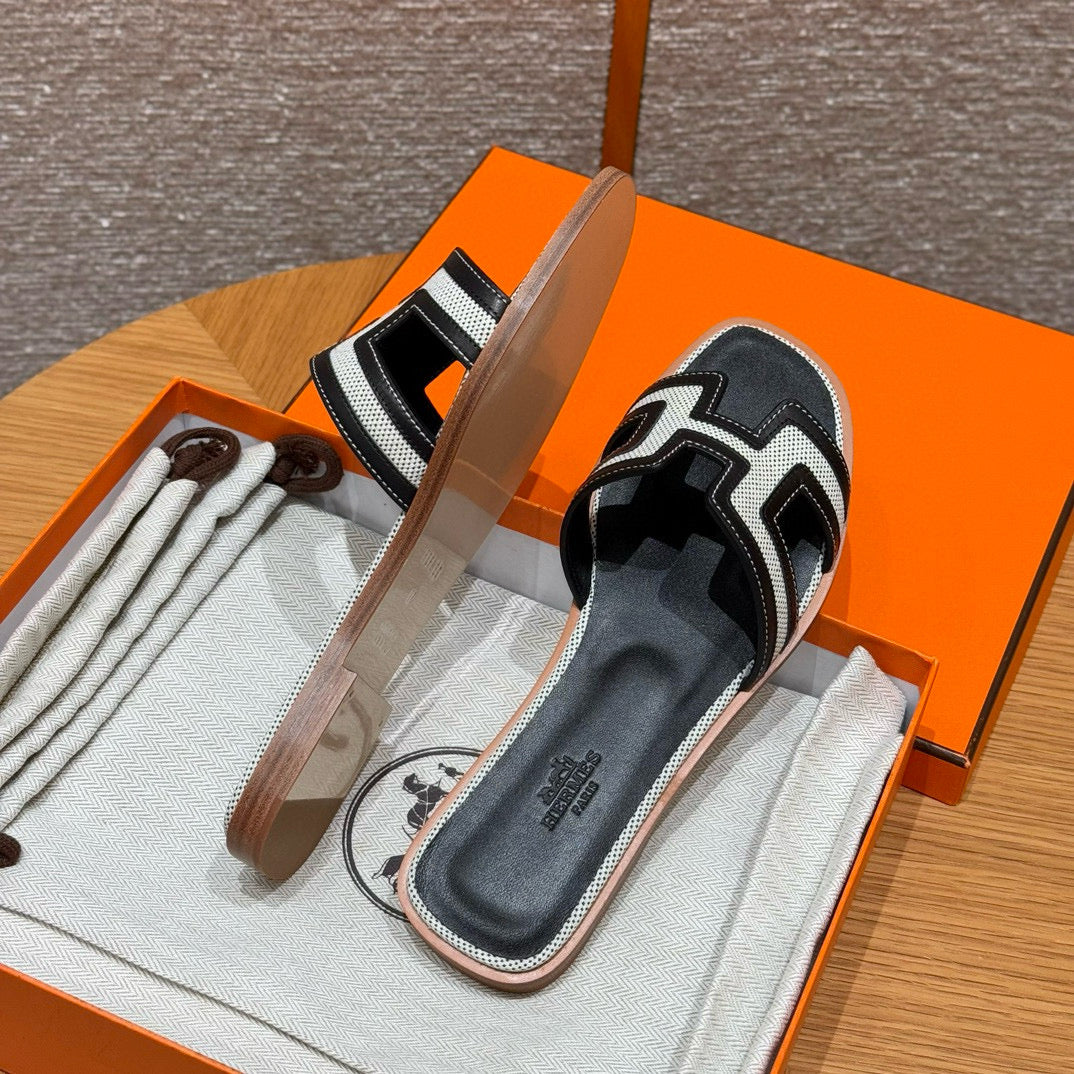 Hermes Slippers